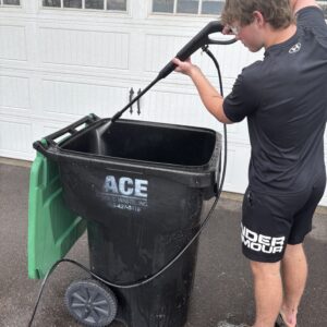 Summer garbage can cleaning service in Otsego and Rogers, MN